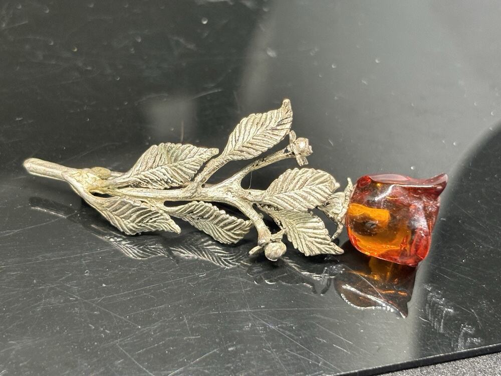 vintage Sterling Silver 925 Baltic Amber Carved Rose Flower Brooch beautiful!!